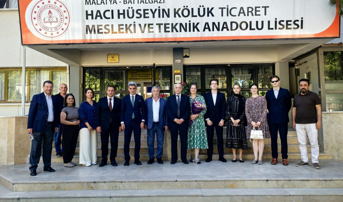 İsviçre’de yaşayan iş insanı İbrahim Kölük ve ailesi, Malatya’da yaptırdıkları