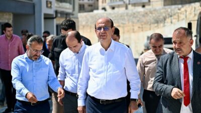 Yeşilyurt Belediye Başkanı Prof. Dr. İlhan Geçit, seçim döneminde Konak
