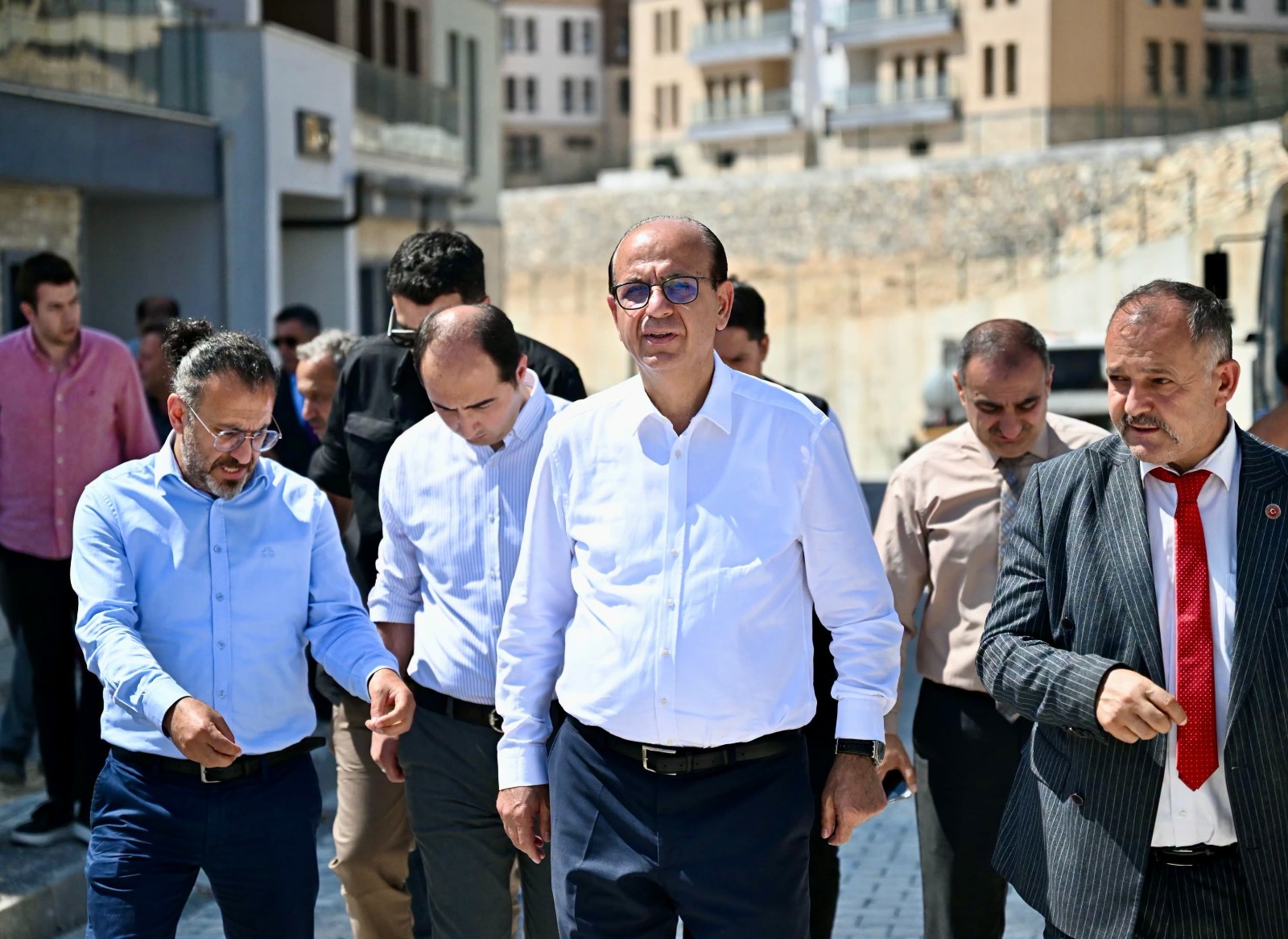 Yeşilyurt Belediye Başkanı Prof. Dr. İlhan Geçit, seçim döneminde Konak