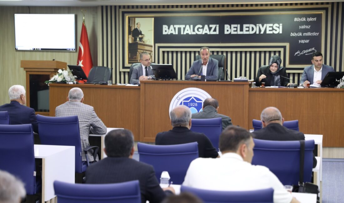 Battalgazi Belediye Meclisi, Haziran ayı olağan toplantısını gerçekleştirdi. Mecliste, gündemdeki