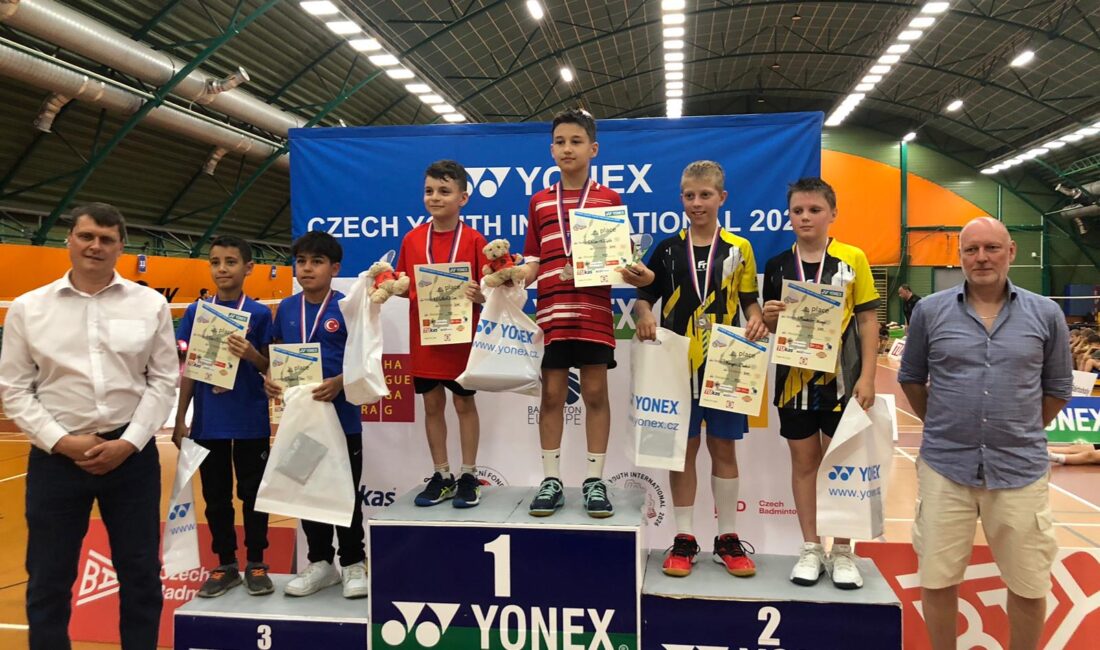 Malatyalı milli badmintoncu Kerem Eren Çelik, Çekya’nın başkenti Prag’da düzenlenen