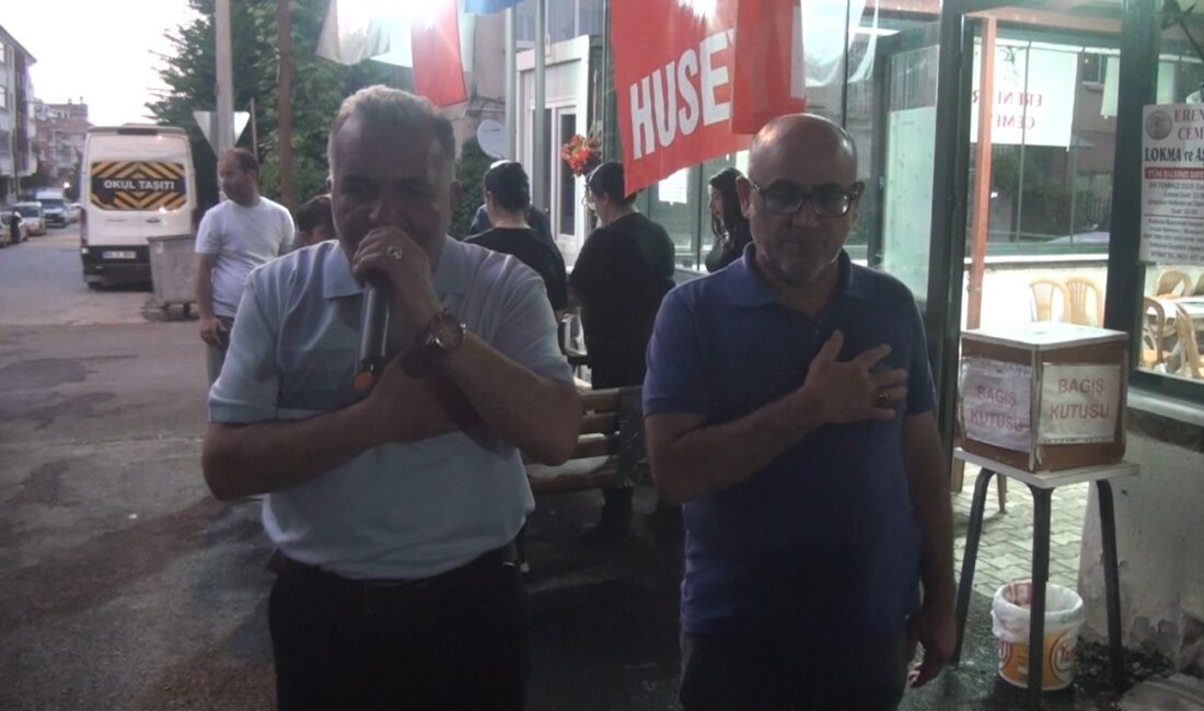 Muharrem ayı dolayısıyla Erenler Cemevi’nde düzenlenen iftar programında, oruçlar birlik