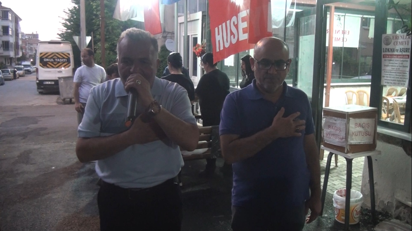 Muharrem ayı dolayısıyla Erenler Cemevi’nde düzenlenen iftar programında, oruçlar birlik