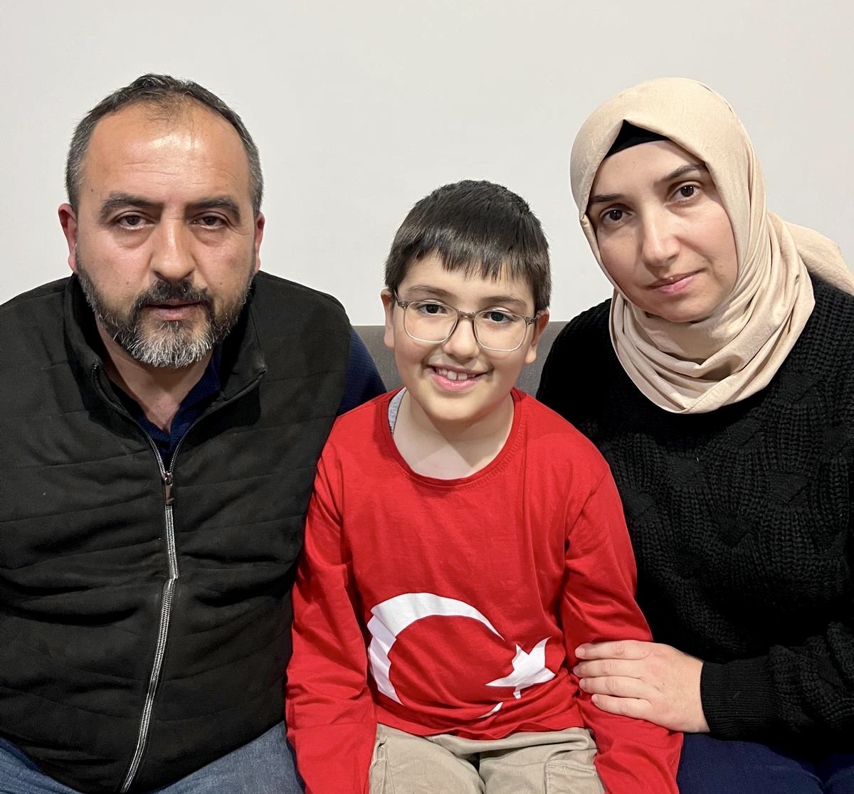 SMA Tip-3 hastası 8 yaşındaki Halil İbrahim Çoban, arkadaşları gibi