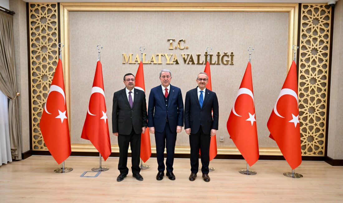 TBMM Milli Savunma Komisyonu Başkanı Hulusi Akar, TÜBİTAK Bilim Buluşmaları