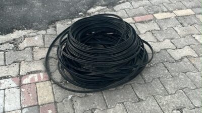 Malatya’nın Doğanşehir ilçesinde Türk Telekom’a ait telefon kablolarını çaldıkları belirlenen