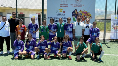ANALİG 1. Etap Futbol Grup Müsabakaları’nda mücadele eden Malatya’nın erkek