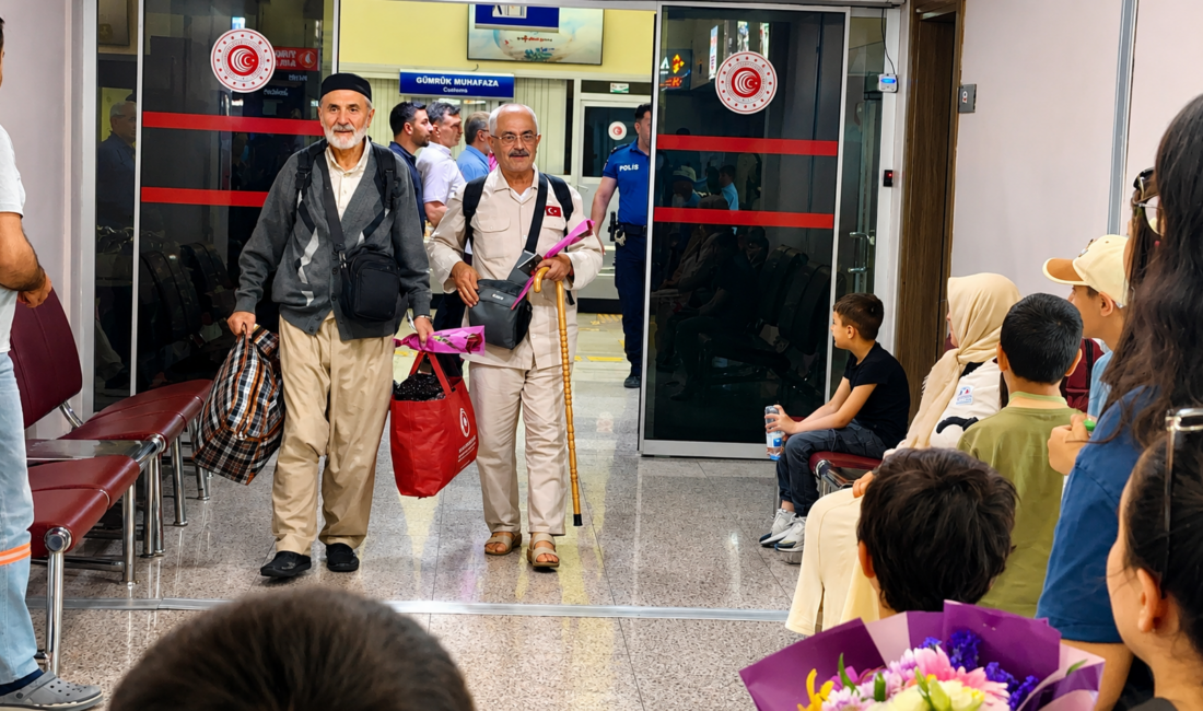 Malatya’dan hac ibadetini yerine getirmek üzere kutsal topraklara giden yaklaşık