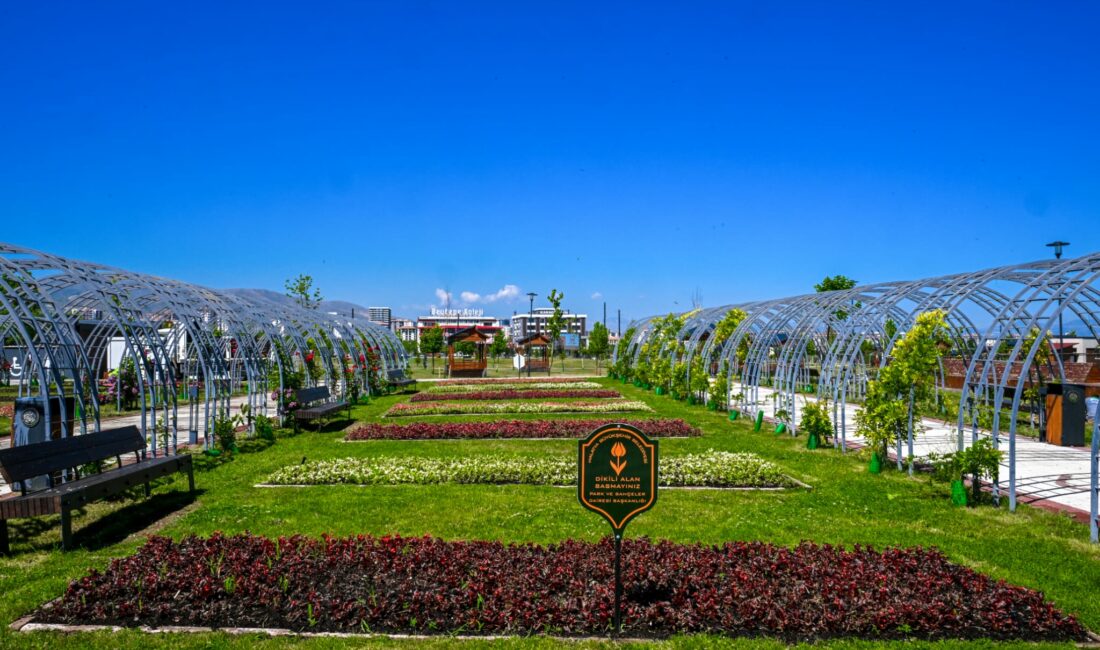 Malatya Büyükşehir Belediyesi Park ve Bahçeler Dairesi Başkanlığı kent estetiğini