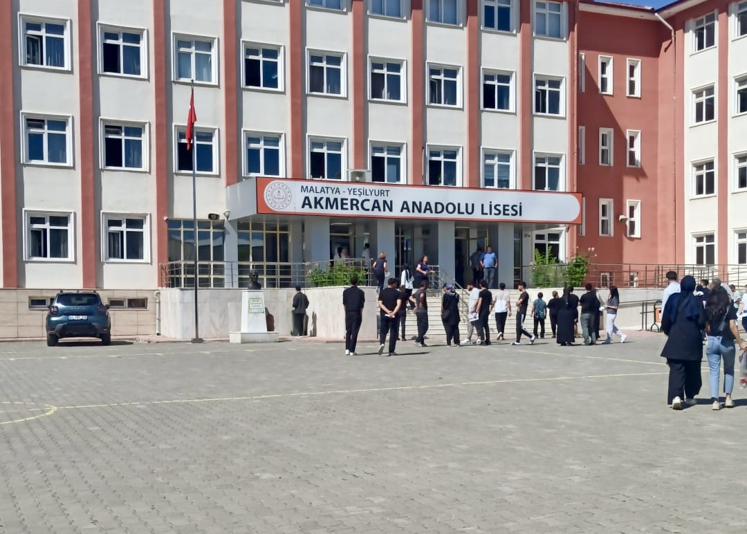 Malatya’da iki gün süren Yükseköğretim Kurumları Sınavı (YKS) herhangi bir