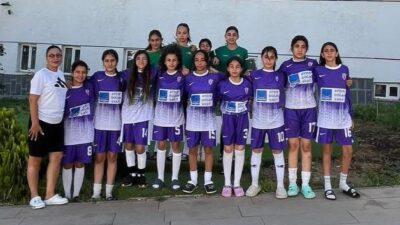 Anadolu Yıldızlar Ligi Futbol Grup Müsabakaları’nda Malatya’yı temsil eden kız