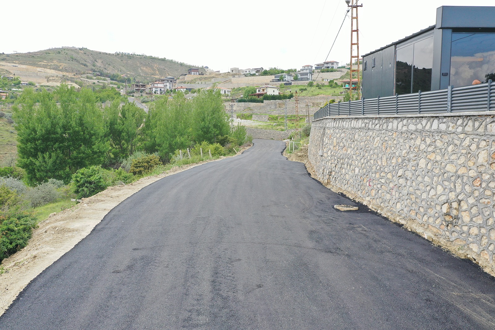 Malatya Büyükşehir Belediyesi tarafından Yeşilyurt ilçesine bağlı Mullakasım ve Kozluk
