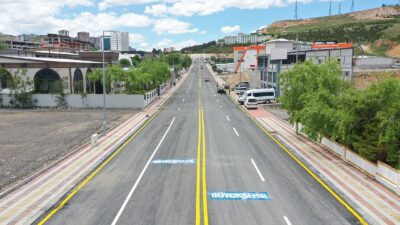 Malatya Büyükşehir Belediyesi tarafından Orduzu Mahallesi Hanbeyoğlu Caddesi’nde yürütülen altyapı