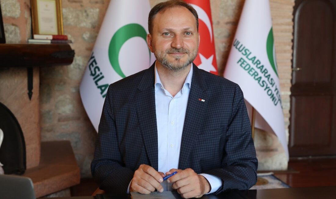 Türkiye Yeşilay Cemiyeti Genel Başkanı Doç. Dr. Mehmet Dinç, 26