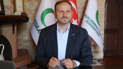 Türkiye Yeşilay Cemiyeti Genel Başkanı Doç. Dr. Mehmet Dinç, 26