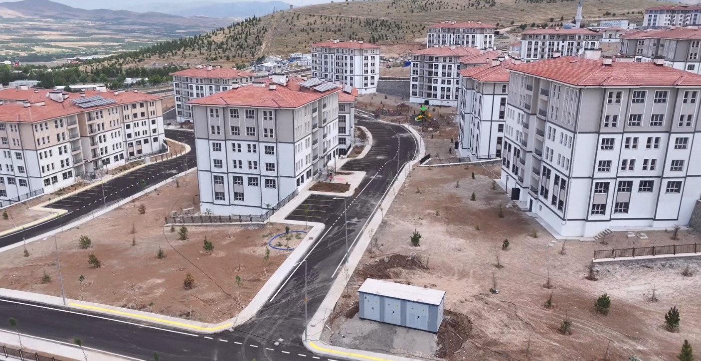 Malatya Valisi Seddar Yavuz, Büyükşehir Belediye Başkanı Sami Er ve