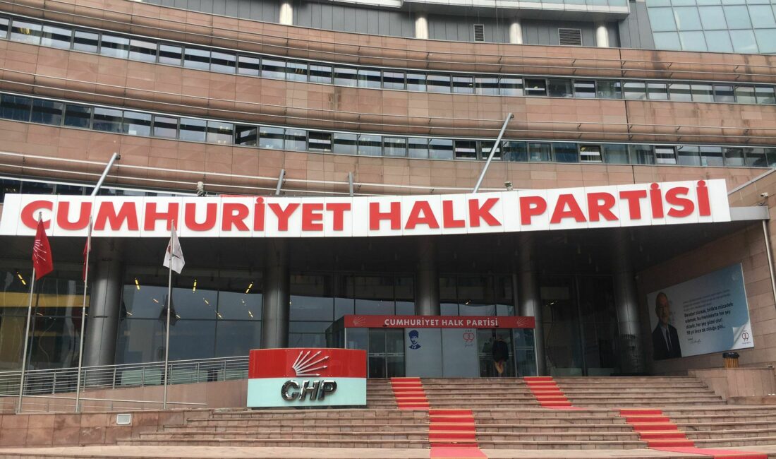 Mutlak butlan kararıyla CHP Genel Başkanlığına getirilen Kemal Kılıçdaroğlu yönetimi