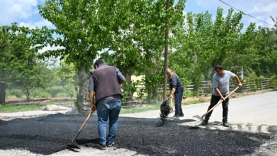 Yeşilyurt Belediyesi, ilçenin ulaşım altyapısını güçlendirmeye yönelik çalışmaları kapsamında Topsöğüt