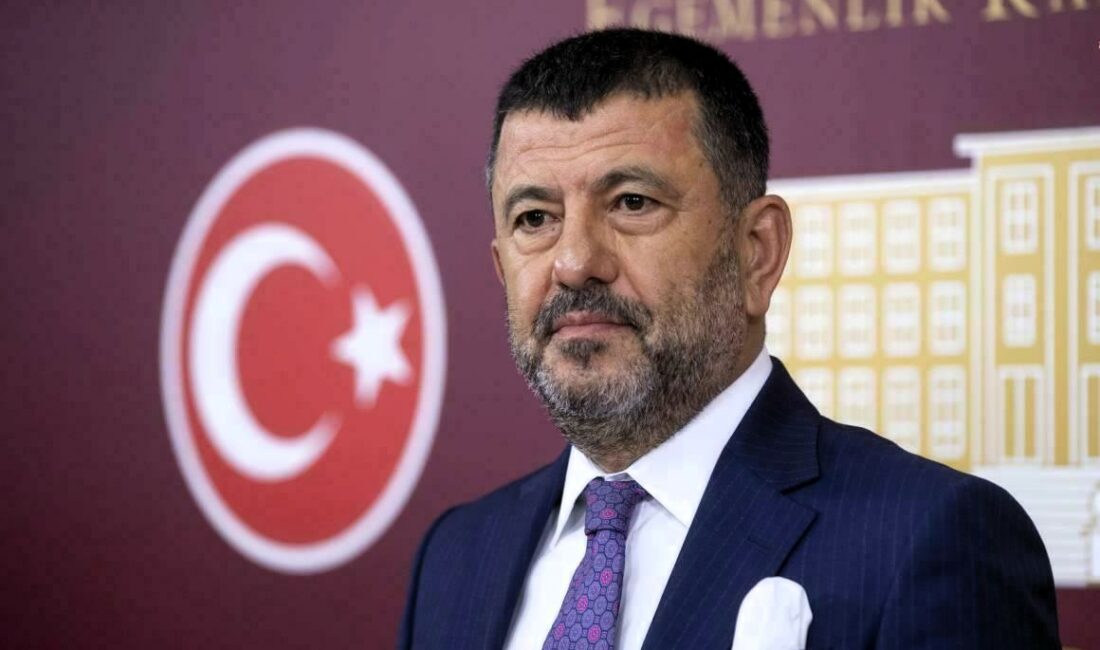 Malatya Milletvekili Veli Ağbaba, Ulaştırma ve Altyapı Bakanı Abdulkadir Uraloğlu’nun