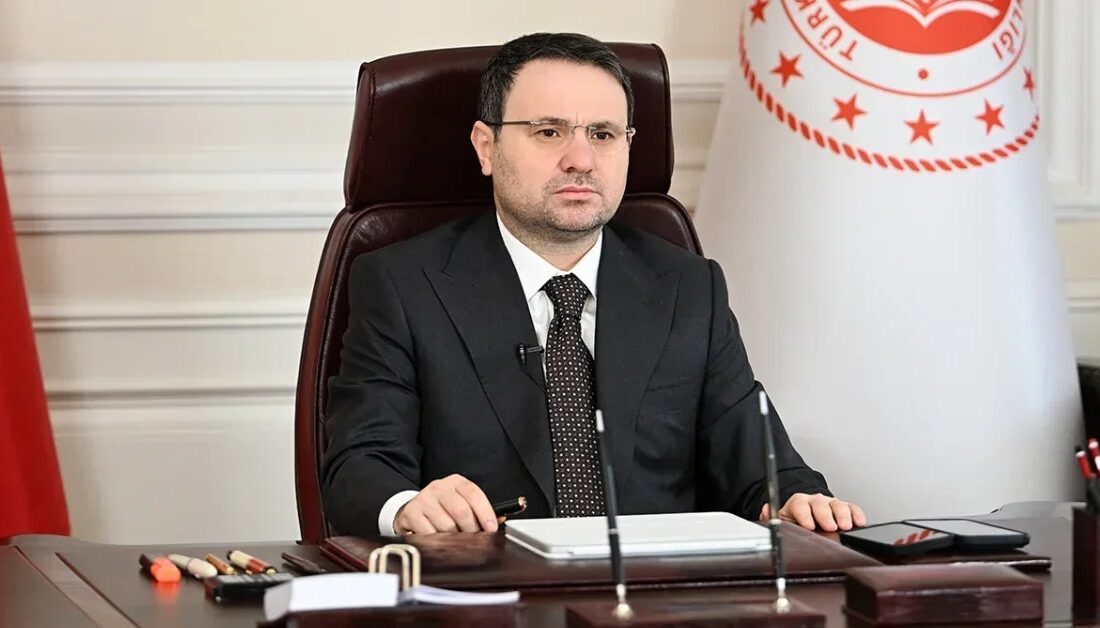 Adalet Bakanı Akın Gürlek, sosyal medya platformu üzerinden yaptığı paylaşımda,