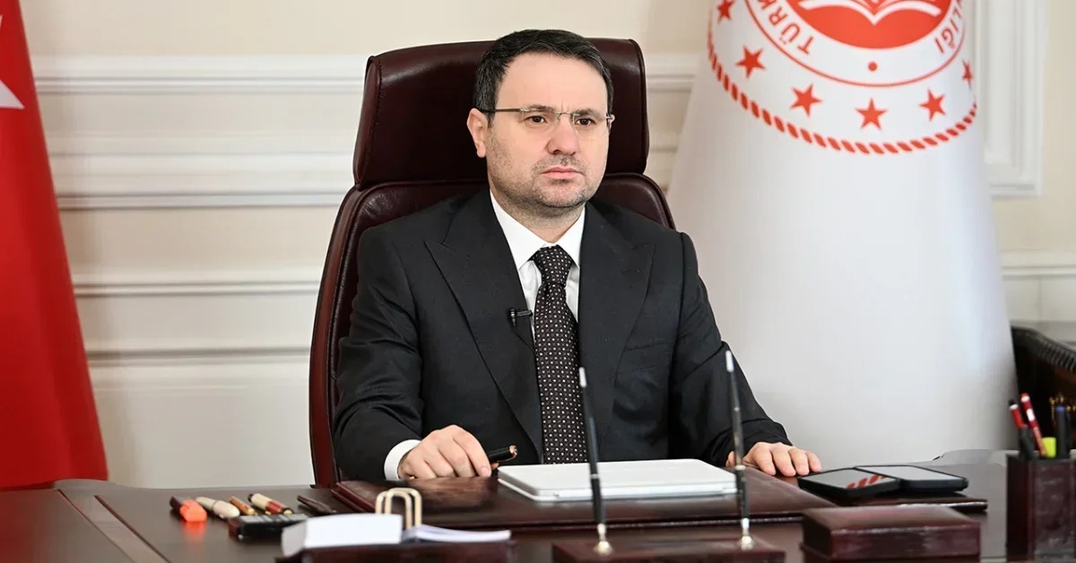 Adalet Bakanı Akın Gürlek, sosyal medya platformu üzerinden yaptığı paylaşımda,
