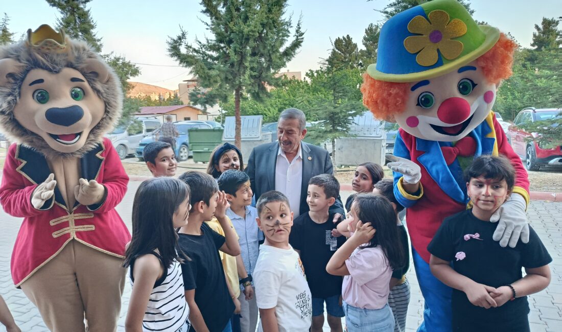 Darende Belediyesi tarafından ilk kez düzenlenen Çocuk Panayırı başladı. Bir