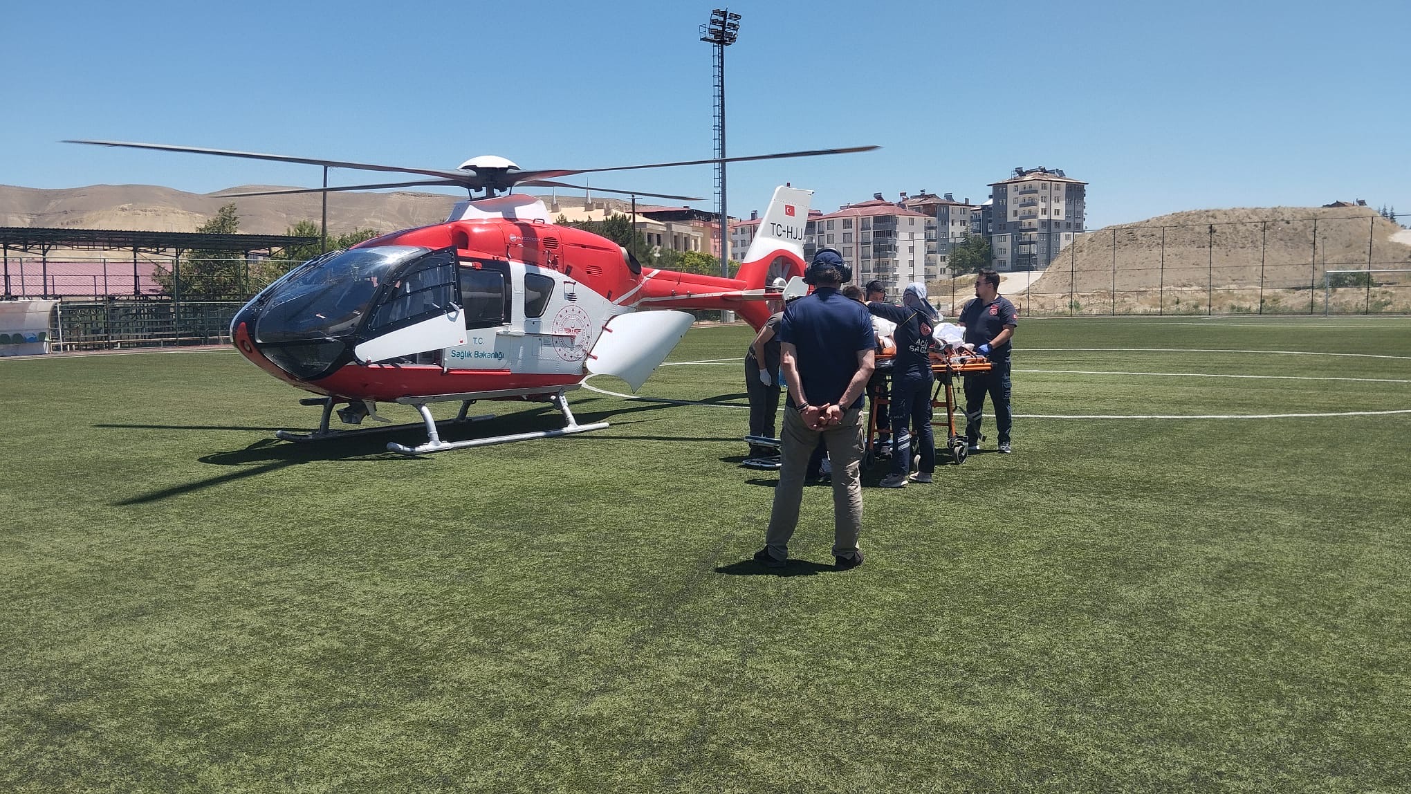Darende ilçesinde iş kazası geçiren 28 yaşındaki kadın, parmağının kopması