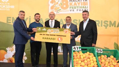 Malatya Büyükşehir Belediyesi tarafından 28. Kayısı Festivali ve Fuarı kapsamında