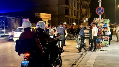 Malatya’da Paşaköşkü Mahallesi’nde başlayan silahlı kavga, Çukurdere Mahallesi’nde devam etti.