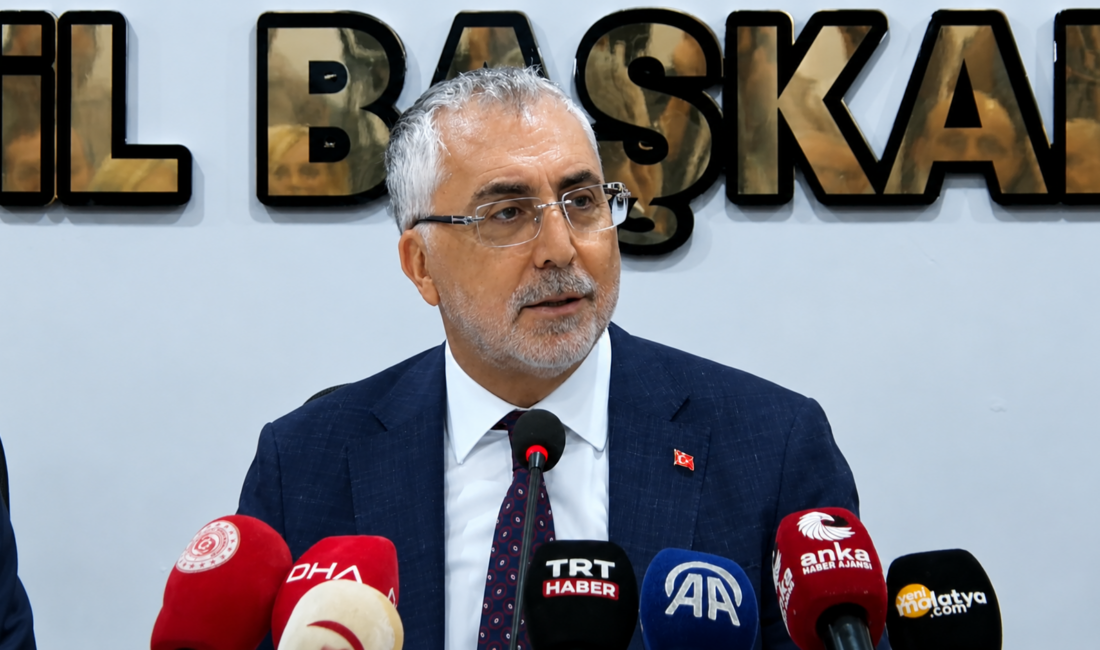 Çalışma ve Sosyal Güvenlik Bakanı Prof. Dr. Vedat Işıkhan, AK