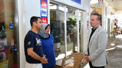 MAGİNDER Başkanı Salih Karademir, Emlak Konut Geçici Ticaret Merkezi’nde esnafla