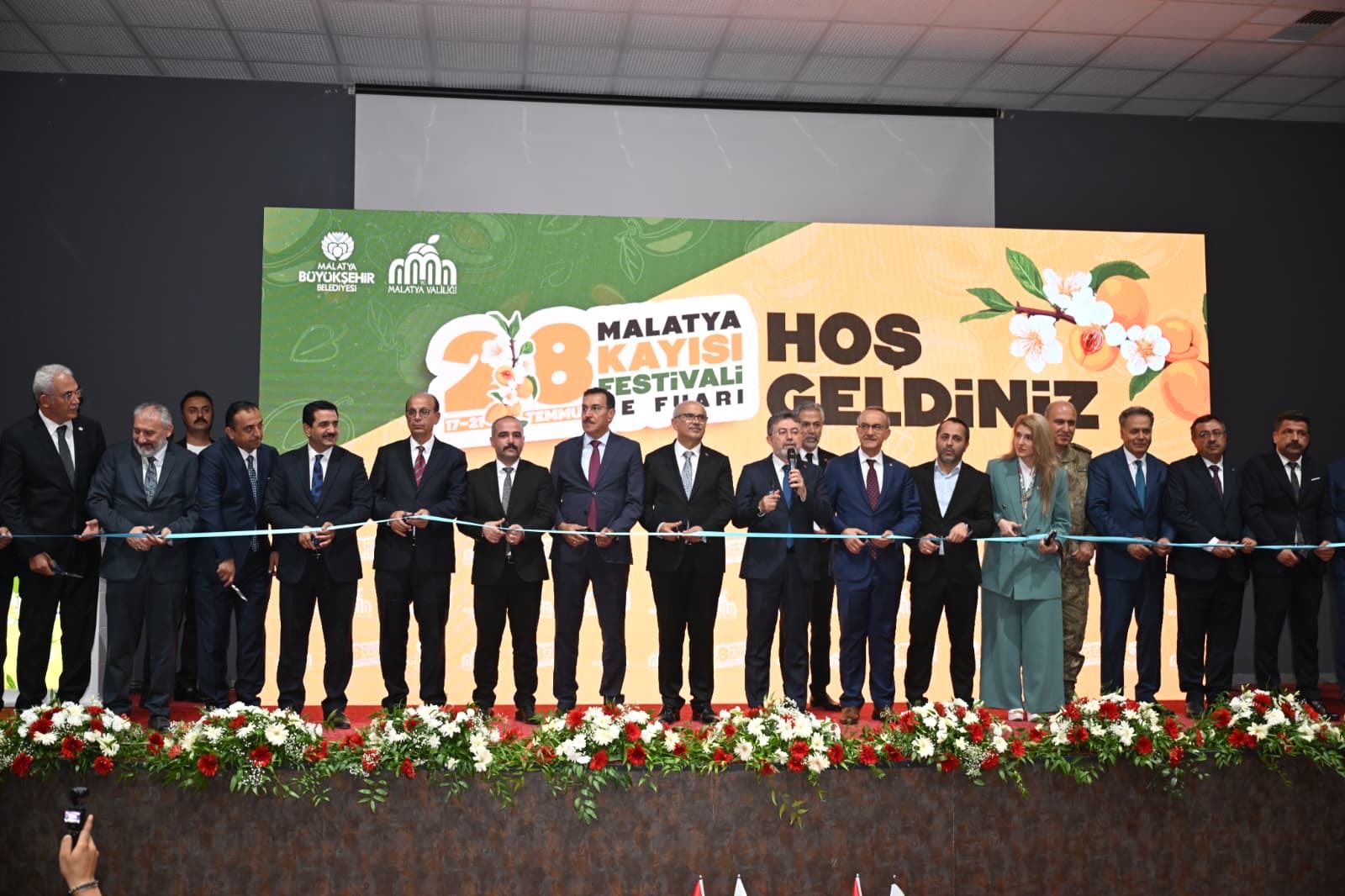 Malatya’da zirai don nedeniyle geçen yıl düzenlenemeyen 28. Uluslararası Malatya