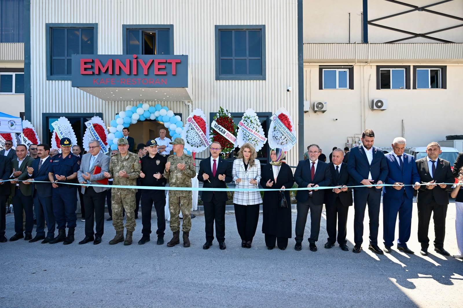 Malatya İl Emniyet Müdürlüğü bünyesinde yapımı tamamlanan Emniyet Kafe Restoran