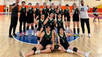 Bitlis’te düzenlenen Anadolu Yıldızlar Ligi (ANALİG) Voleybol Grup Müsabakaları’nda mücadele