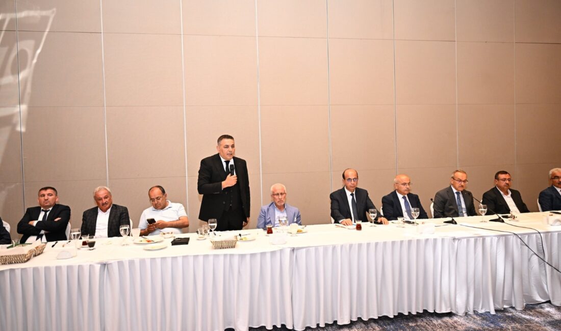 Malatya Ticaret ve Sanayi Odası Başkanı Oğuzhan Ata Sadıkoğlu, konteyner