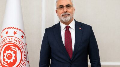 Çalışma ve Sosyal Güvenlik Bakanı Prof. Dr. Vedat Işıkhan, turizm